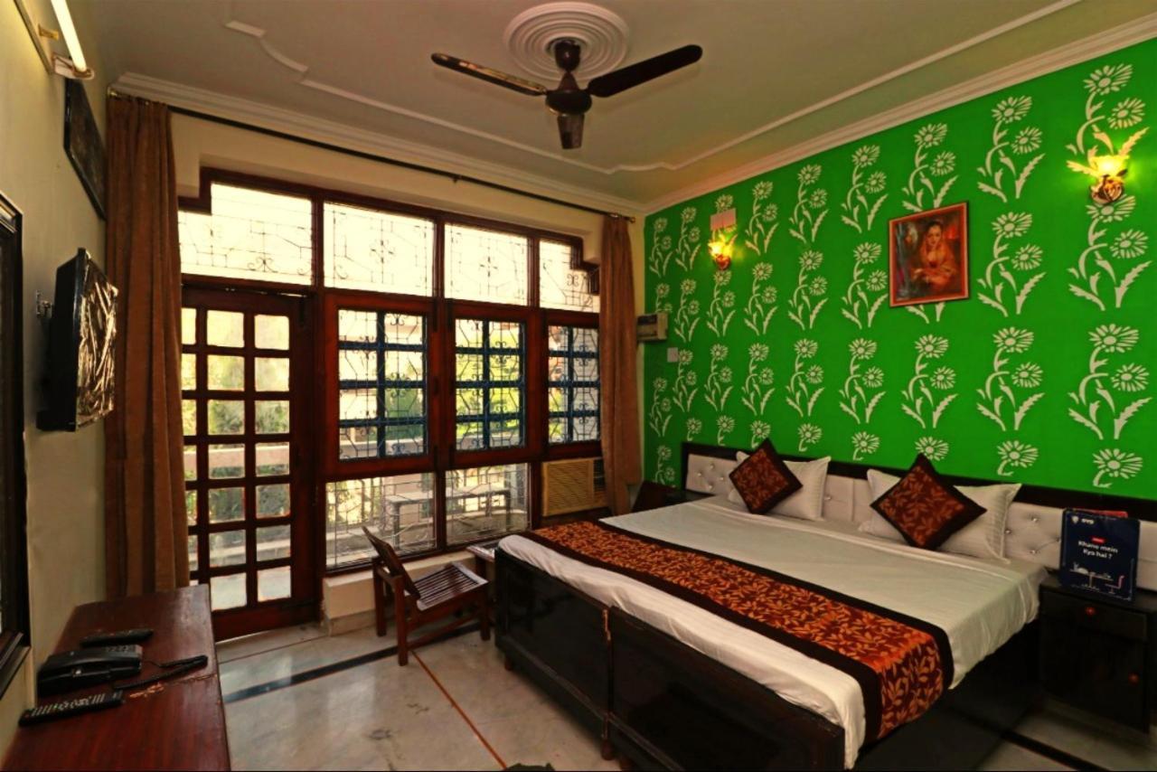 Hari Villa Residency --Near Noida Indoor Stadium Экстерьер фото