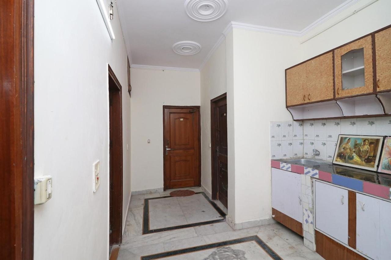 Hari Villa Residency --Near Noida Indoor Stadium Экстерьер фото