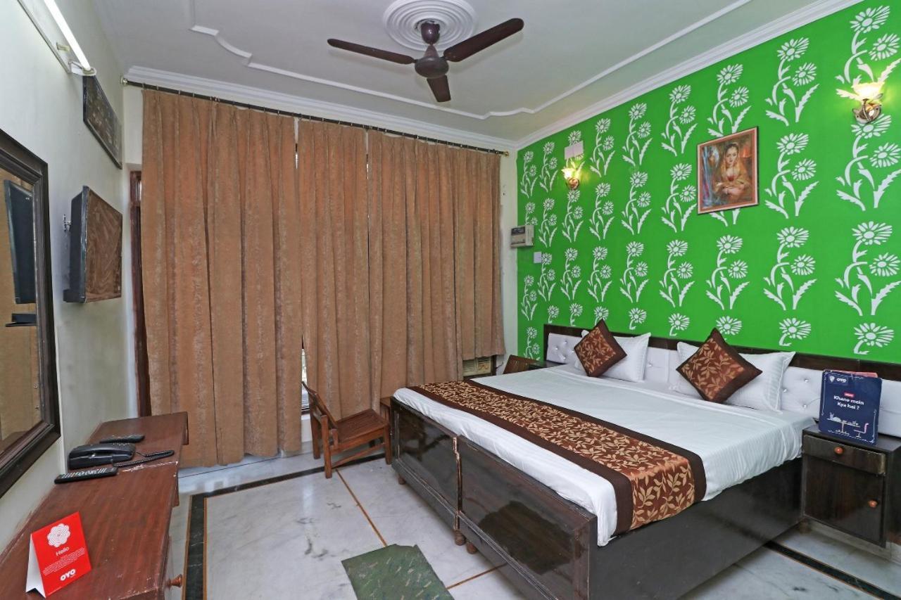 Hari Villa Residency --Near Noida Indoor Stadium Экстерьер фото